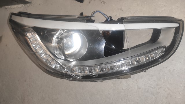921024L500 HYUNDAI Фара правая купить в Николаев