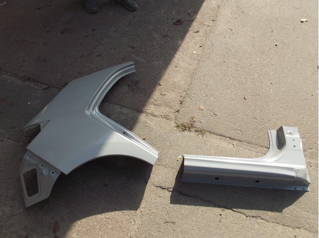 71504H8C00 Крыло заднее правое купить Киев