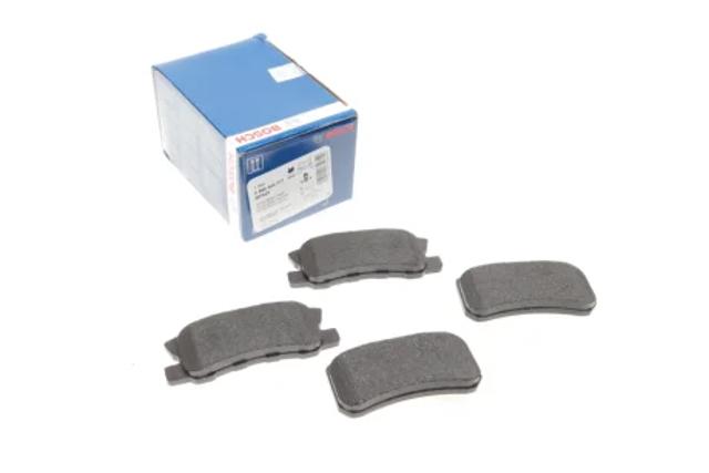 BOSCH 0986424717 Задние тормозные колодки в наличии Львов