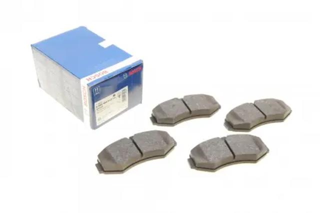 BOSCH 0986494013 Колодки тормозные передние дисковые в наличии Ровно
