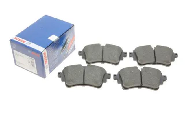 0986494833 BOSCH Задние тормозные колодки купить в Харьков