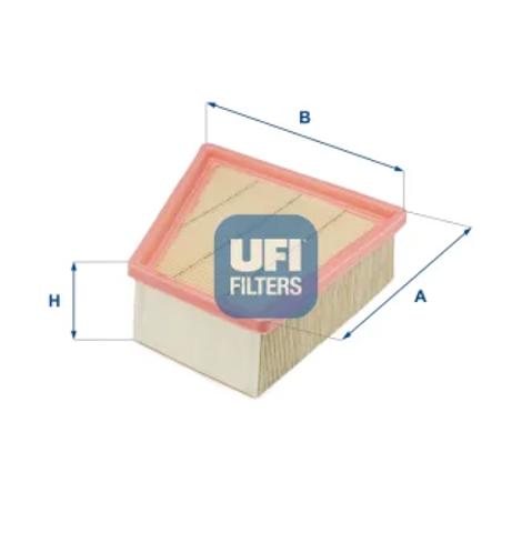 Автомобильный фильтр воздуха 3013300 UFI