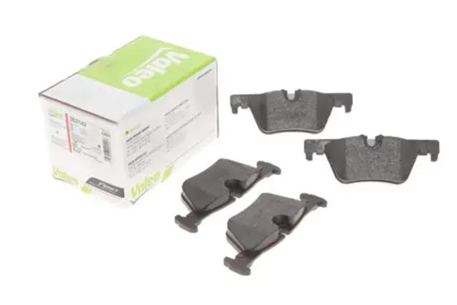 Колодки тормозные задние, дисковые 302142 VALEO