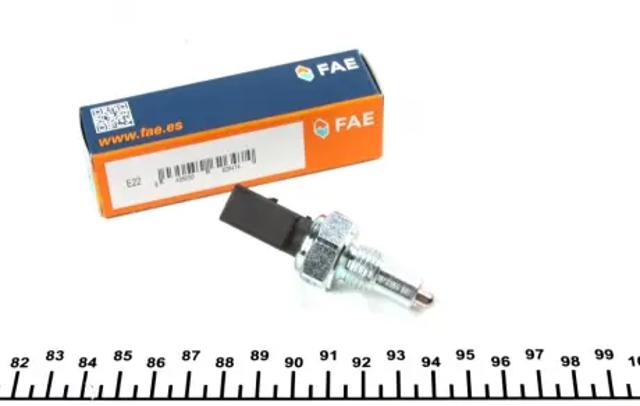 Выключатель фонарей заднего хода 41303 FAE