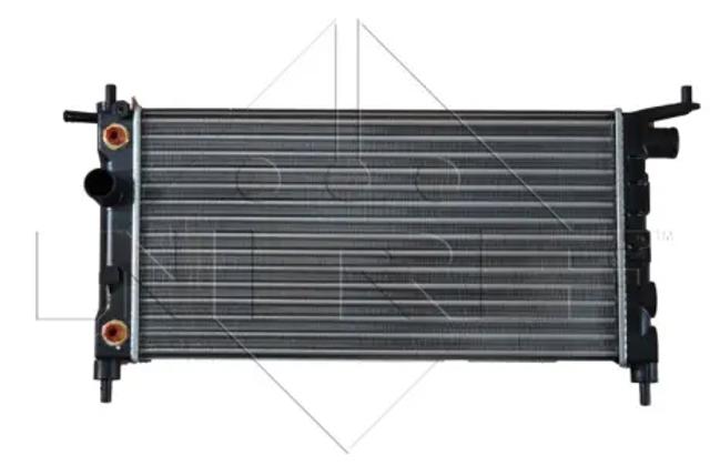 Радиатор охлаждения двигателя 50552 NRF