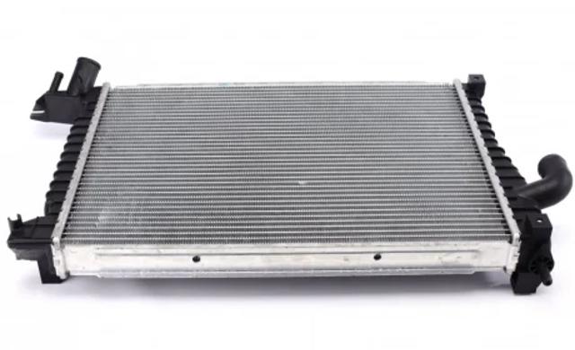 507527 NRF Радиатор охлаждения двигателя купить в Черкассы
