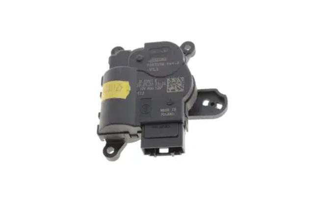 Мотор заслонки печки 515065 VALEO