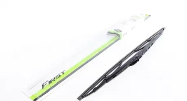 Щетка дворника правая 575545 VALEO
