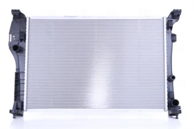 Радиатор водяной 627044 NISSENS