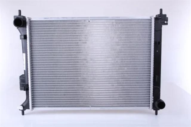 Радиатор охлаждения 67609 NISSENS