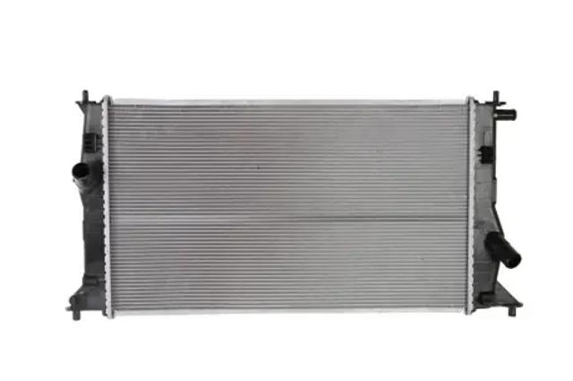 Радиатор 68503 NISSENS