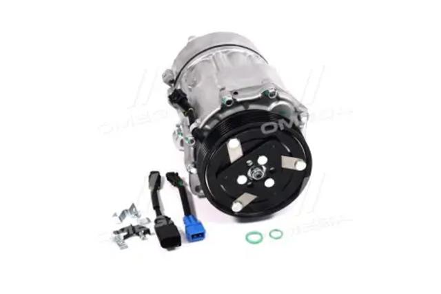 Компрессор кондиционера 813200 VALEO
