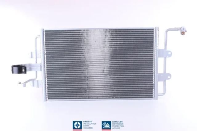 Радиатор кондиционера 94522 NISSENS