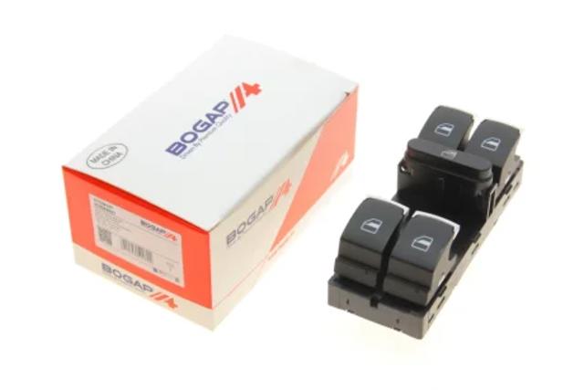 Кнопки переднего левого стеклоподъемника A7339157 BOGAP PREMIUM