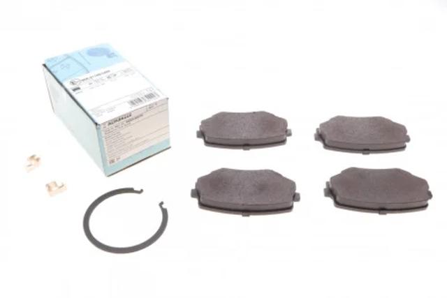 Передние тормозные колодки ADK84222 BLUE PRINT