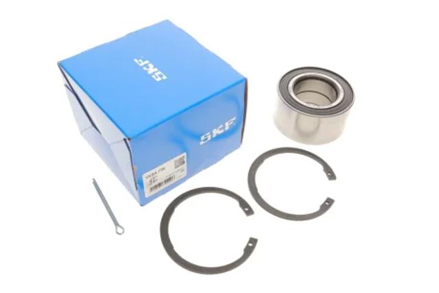 Комплект подшипника ступицы колеса VKBA736 SKF