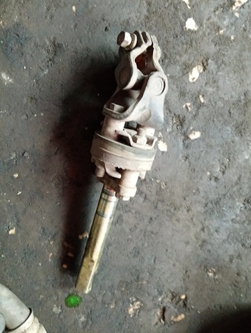 NISSAN 480808H900 Вал рулевой колонки нижний в наличии Киев