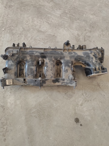 Коллектор впускной 140012V70A NISSAN