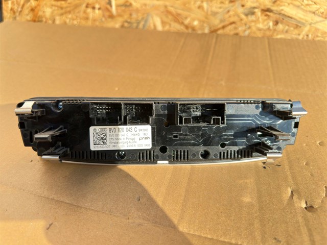 VAG 8V0820043C Блок управления режимами отопления/кондиционирования в наличии Сумы