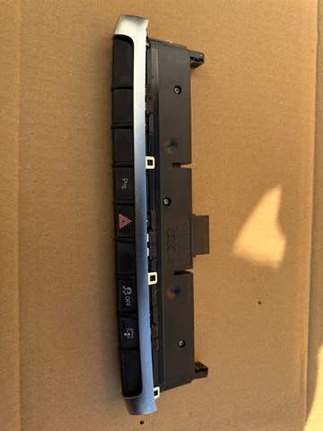 VAG 8V0925301AH Блок кнопок центральной консоли в наличии Сумы