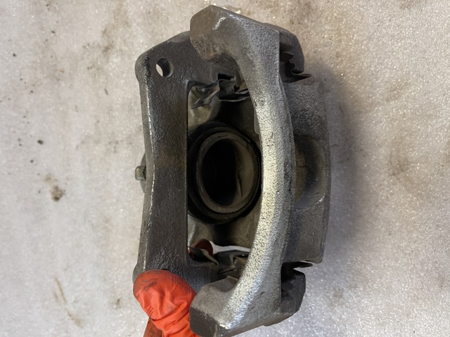 BE8Z2B121AA купить Черкассы