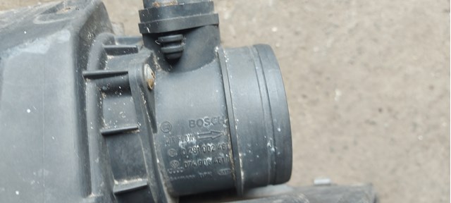 Датчик массового расхода воздуха 0281002461 BOSCH