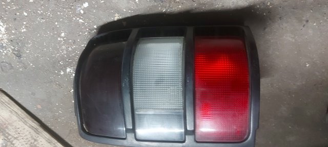 Задний левый стоп 0431540 MITSUBISHI