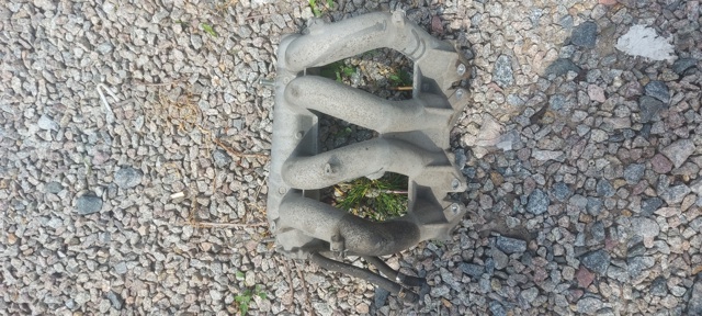 Впускной коллектор 1400395F0B NISSAN