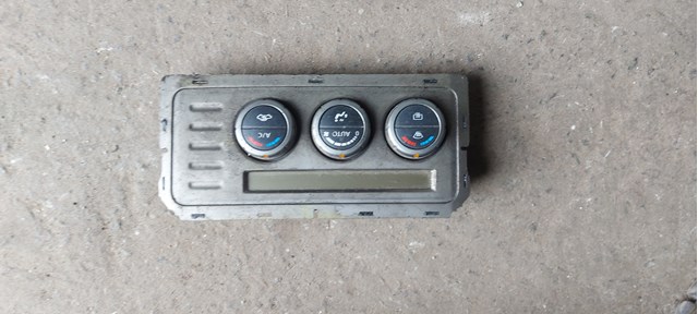 Блок управления печкой 27500EB56A NISSAN