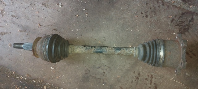 Привод задний 39600EB310 NISSAN