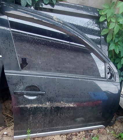 Пассажирская передняя дверь 5700A278 MITSUBISHI
