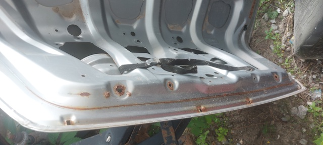 57509AG0019P SUBARU Крышка багажника купить в Чернигов