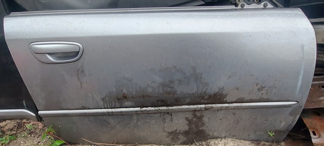 Пассажирская передняя дверь 60009AG0229P SUBARU