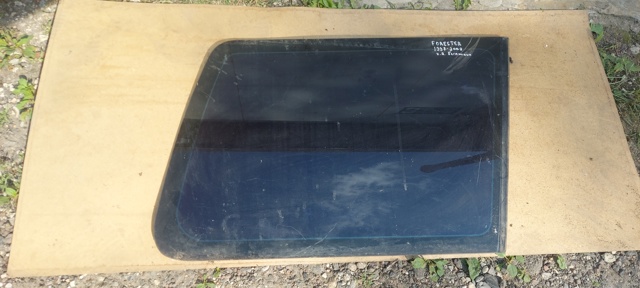 Стекло багажного отсека, правое 65209FC001 SUBARU