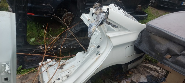 Крыло заднее левое 715034RC00 HYUNDAI