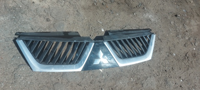 Решетка 7450A037 MITSUBISHI