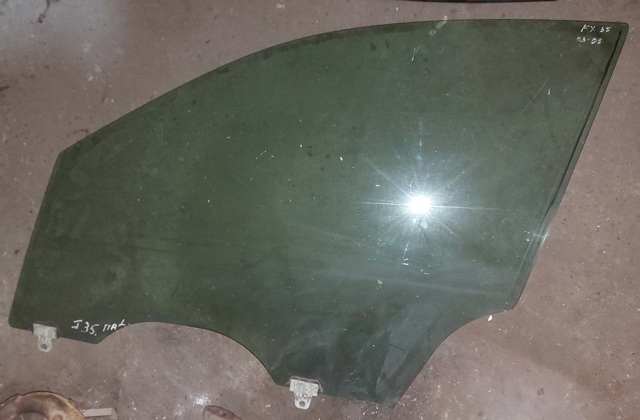Стекло водительской двери 803011CA0A NISSAN