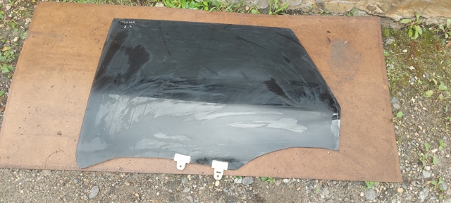 Стекло заднее левое 82301CA000 NISSAN
