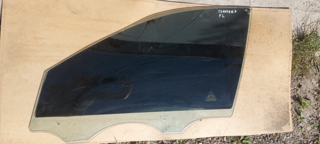 Стекла и уплотнители стекла ветрового правого/левого 824113K000 HYUNDAI