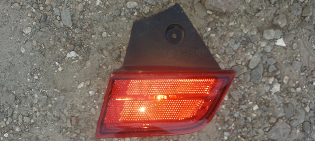 Левый отражатель бампера 8355A026 MITSUBISHI