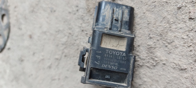 Датчик сигнализации парковки (парктроник), передний боковой 8934133160 TOYOTA