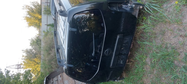 Стекло двери задка 90300ZP40A NISSAN