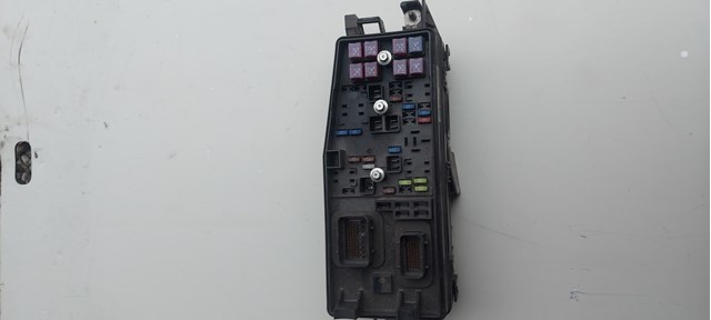 919504D050 HYUNDAI Блок предохранителей купить в Киев