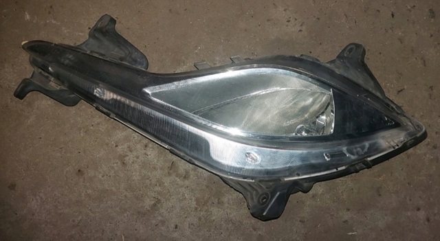 Левая противотуманная фара 922014R000 HYUNDAI