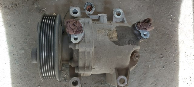 Компрессор кондиционера 92600EB400 NISSAN