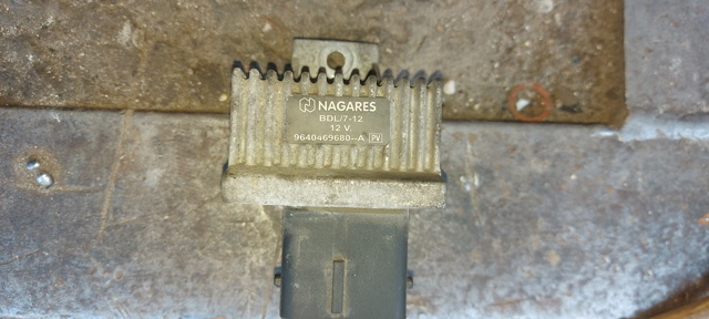 Реле управления 9640469680 NISSAN