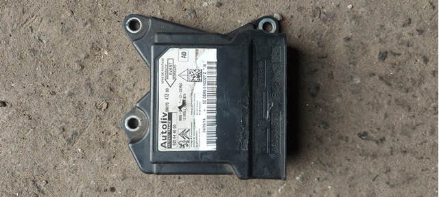 Блок управления airbag 9807547380 PEUGEOT