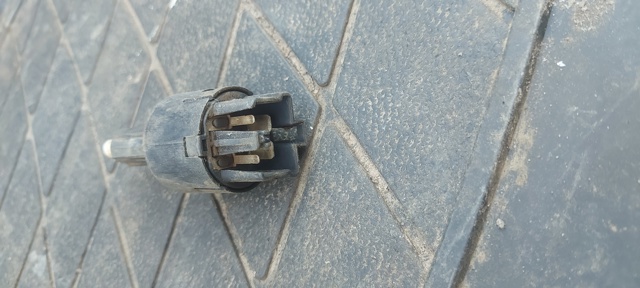 Жабка стопов MR141211 MITSUBISHI