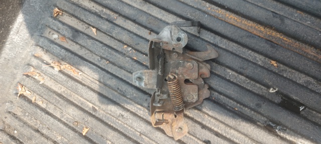 MR144487 MITSUBISHI Замок капота купить в Украина