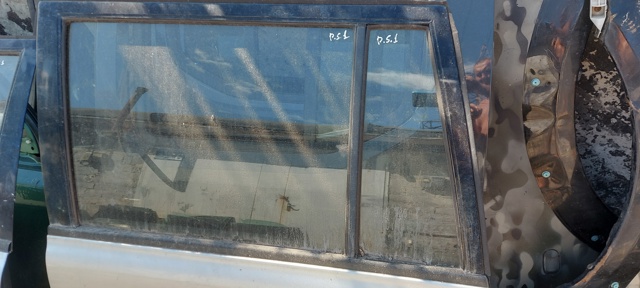 Стекло заднее левое MR237925 MITSUBISHI